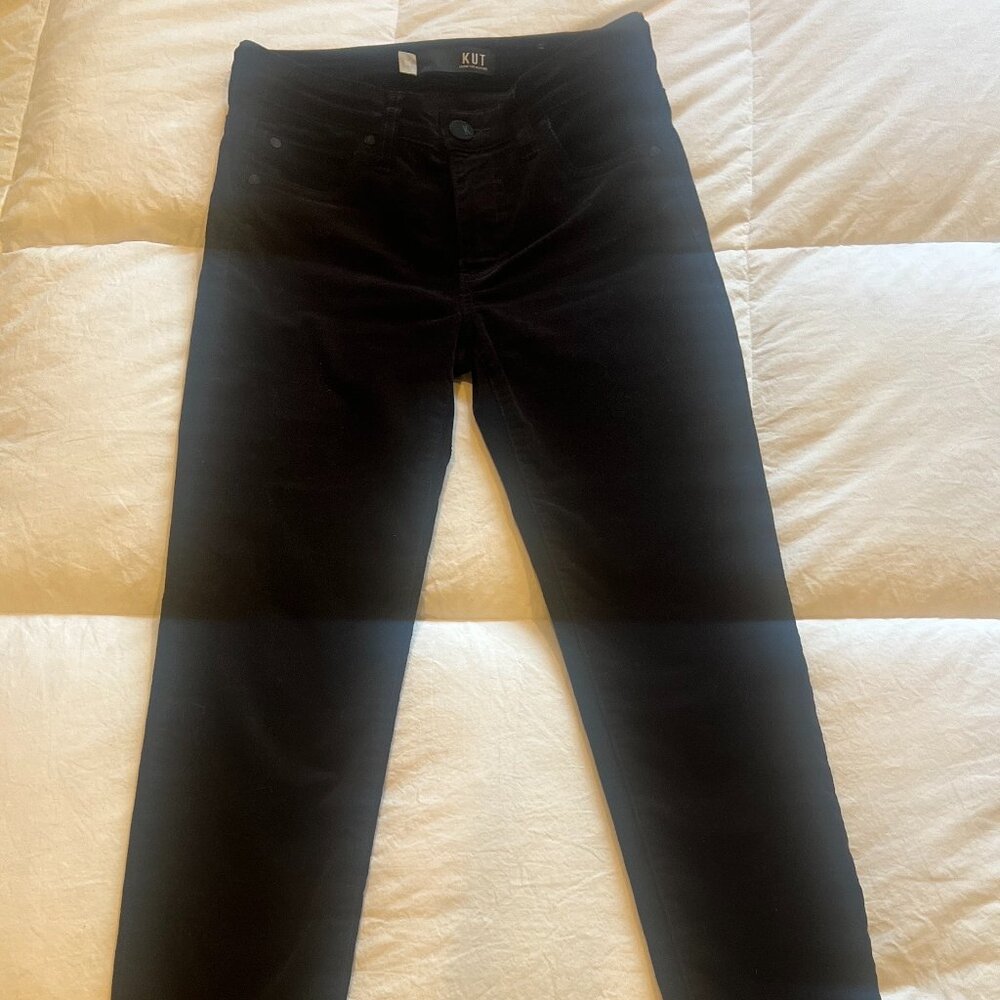 Kut from the Kloth Black (Fine Wale) pants - size 00